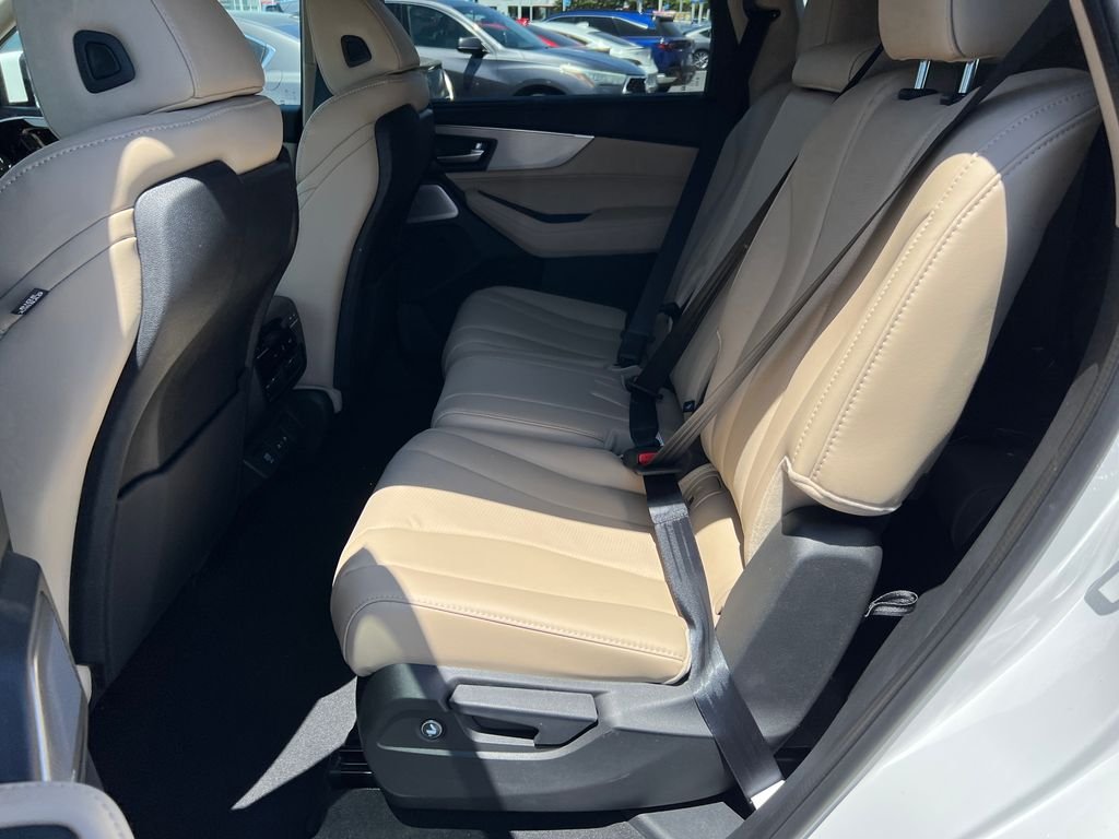 New 2026 Platinum White Pearl Acura Technology Package image 27