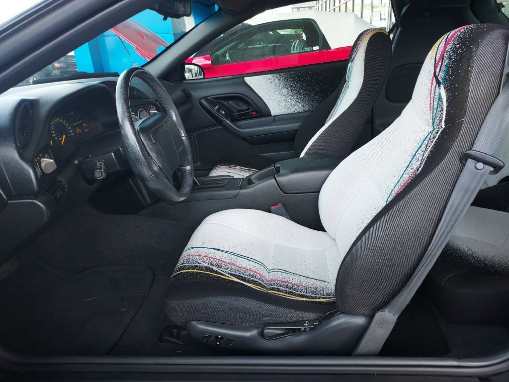 Used 1993 Black Chevrolet Z28 image 13