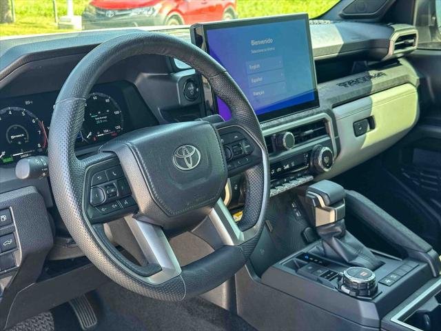 Certified Used 2024 WIND CHILL PEARL Toyota  image 12