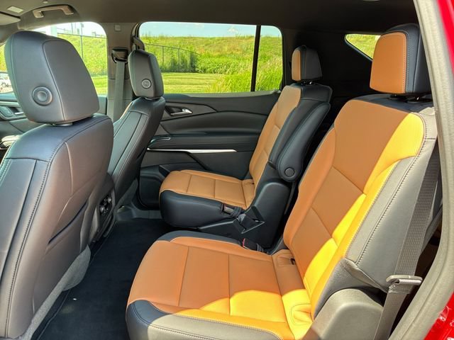 2027 Chevrolet Traverse Z71 - Photo 17
