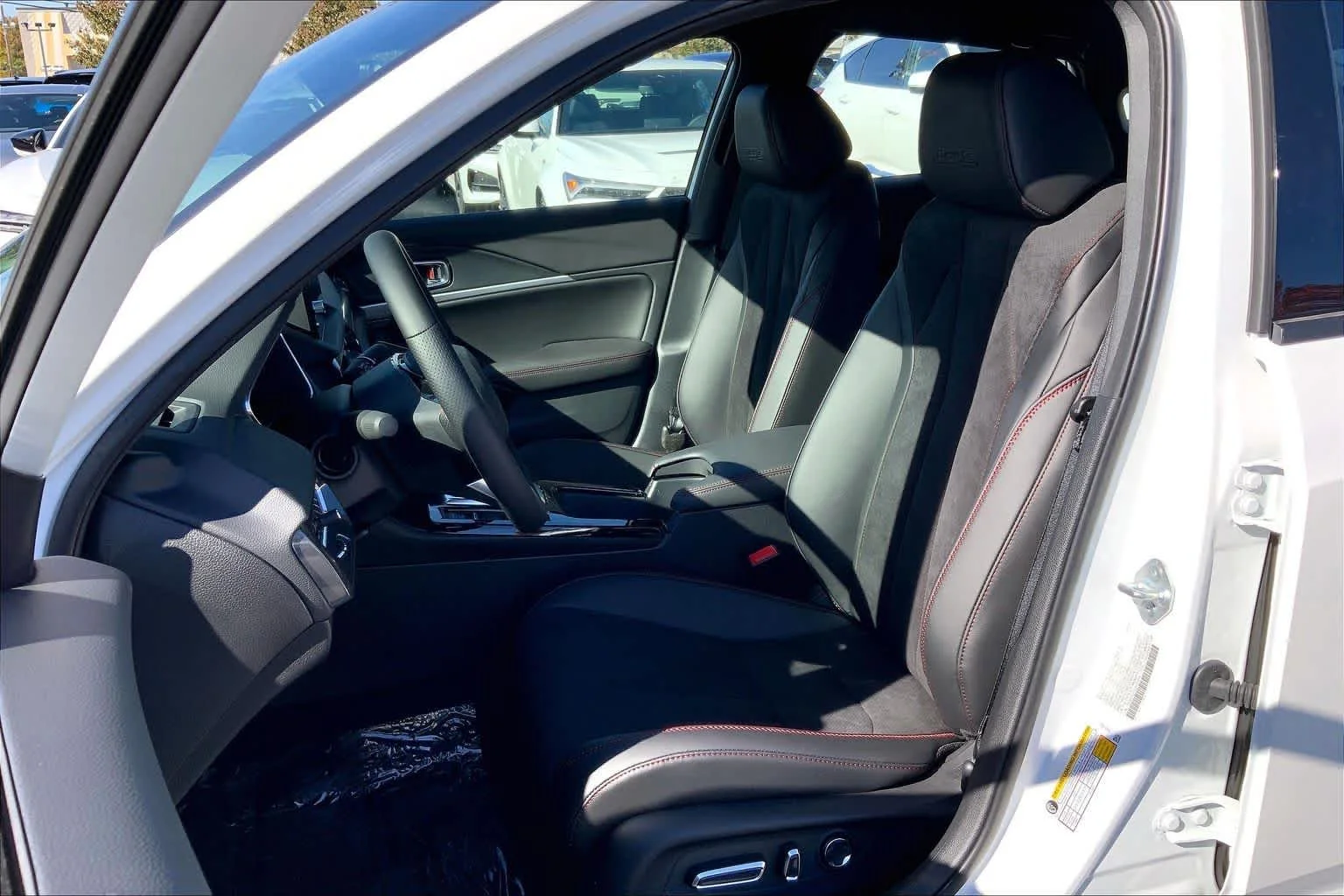 2025 Acura Integra Type S - Photo 13