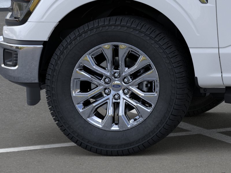 New 2026 Oxford White Ford XLT image 19