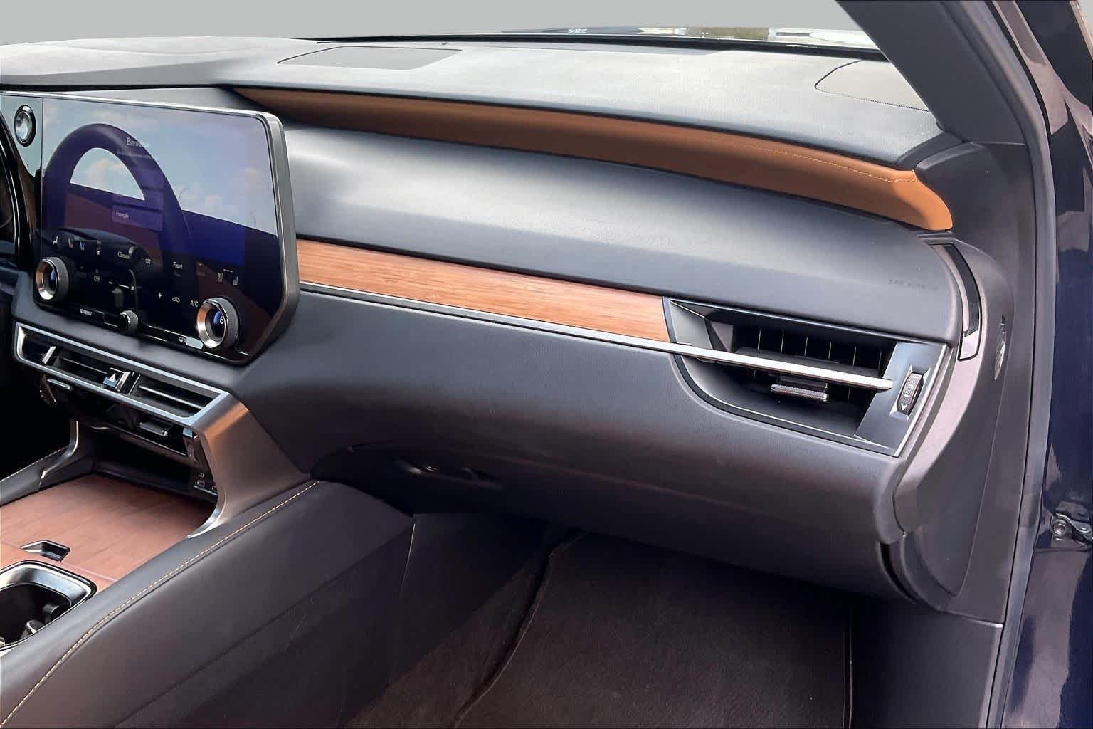 Used 2023 Nightfall Mica Lexus Premium image 18