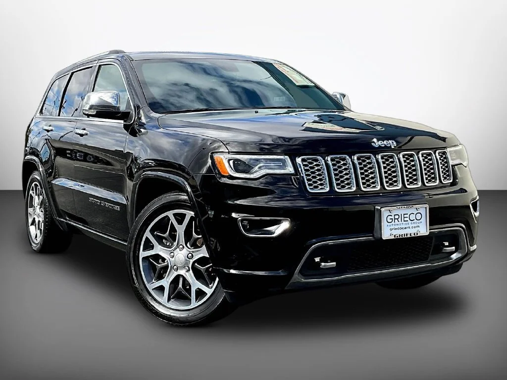Used 2020 Black Jeep Overland image 1