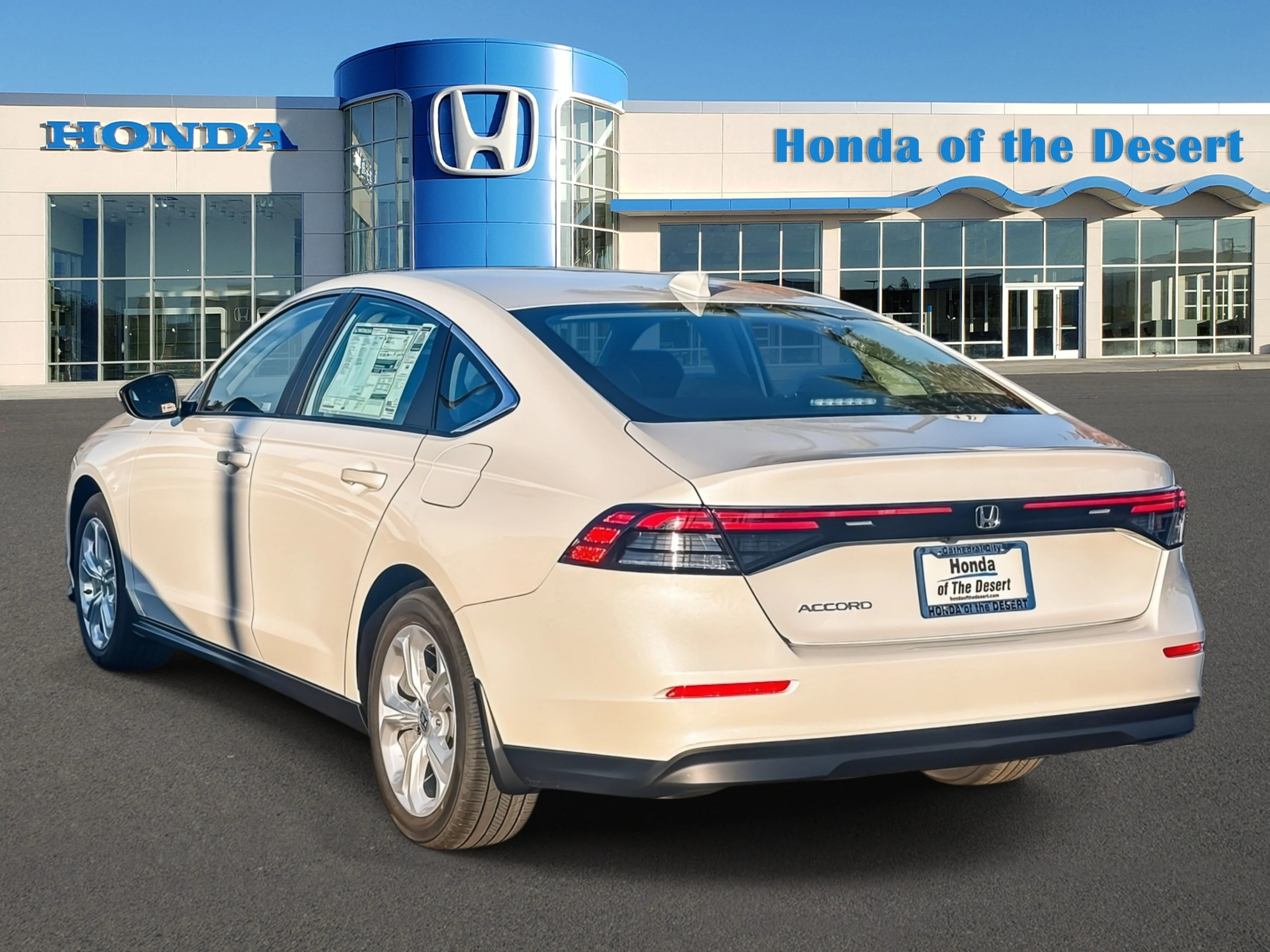 New 2026 Platinum White Pearl Honda LX image 4
