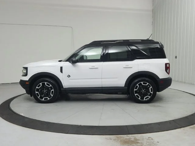 Used 2021 White Ford Outer Banks image 5