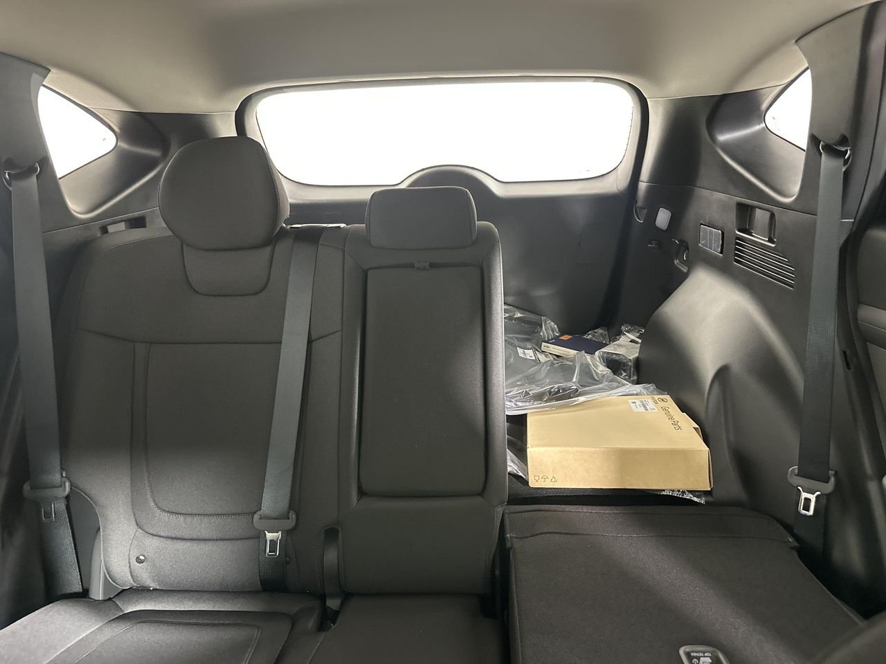 New 2026 Phantom Black Hyundai SE image 21