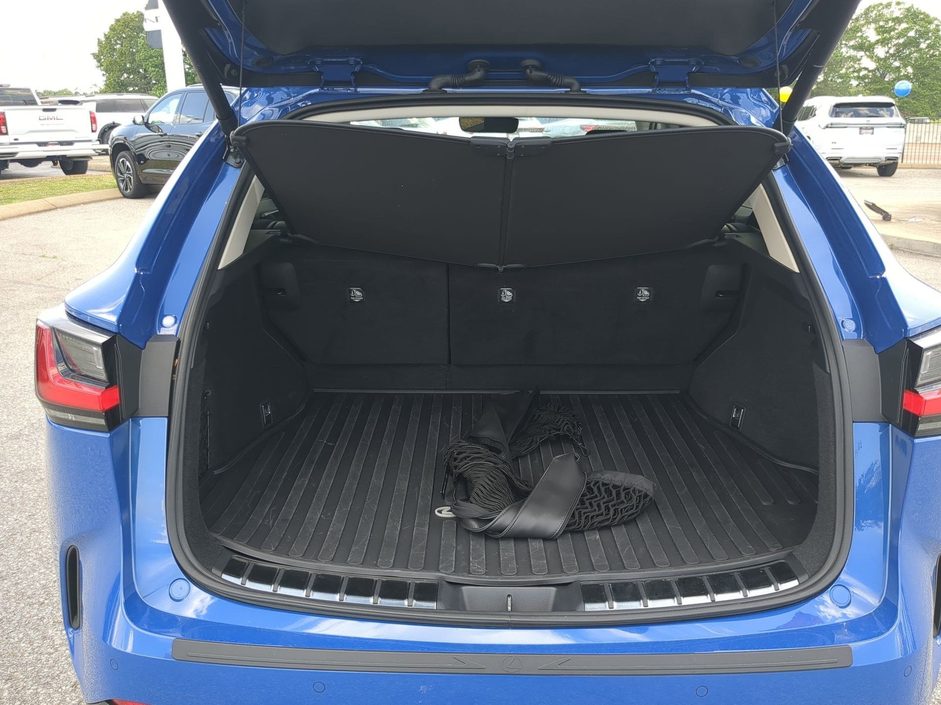 Used 2025 Grecian Water Lexus NX 250 image 21