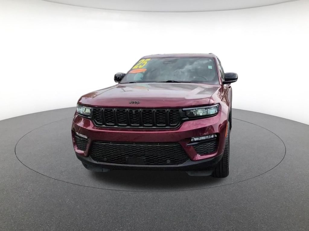 Certified Used 2025 Velvet Jeep Limited image 16