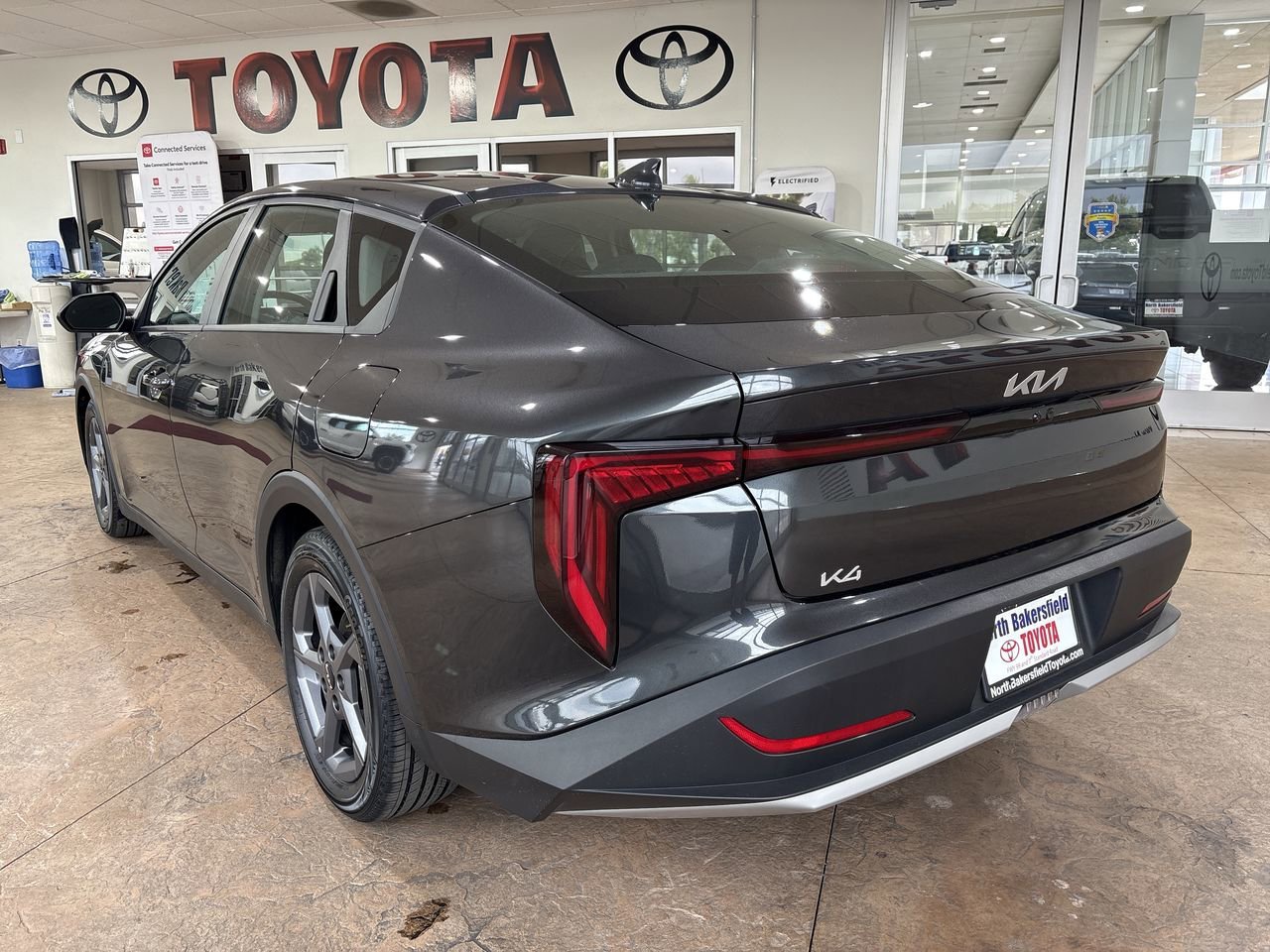 Used 2025 Interstellar Gray Kia LXS image 8