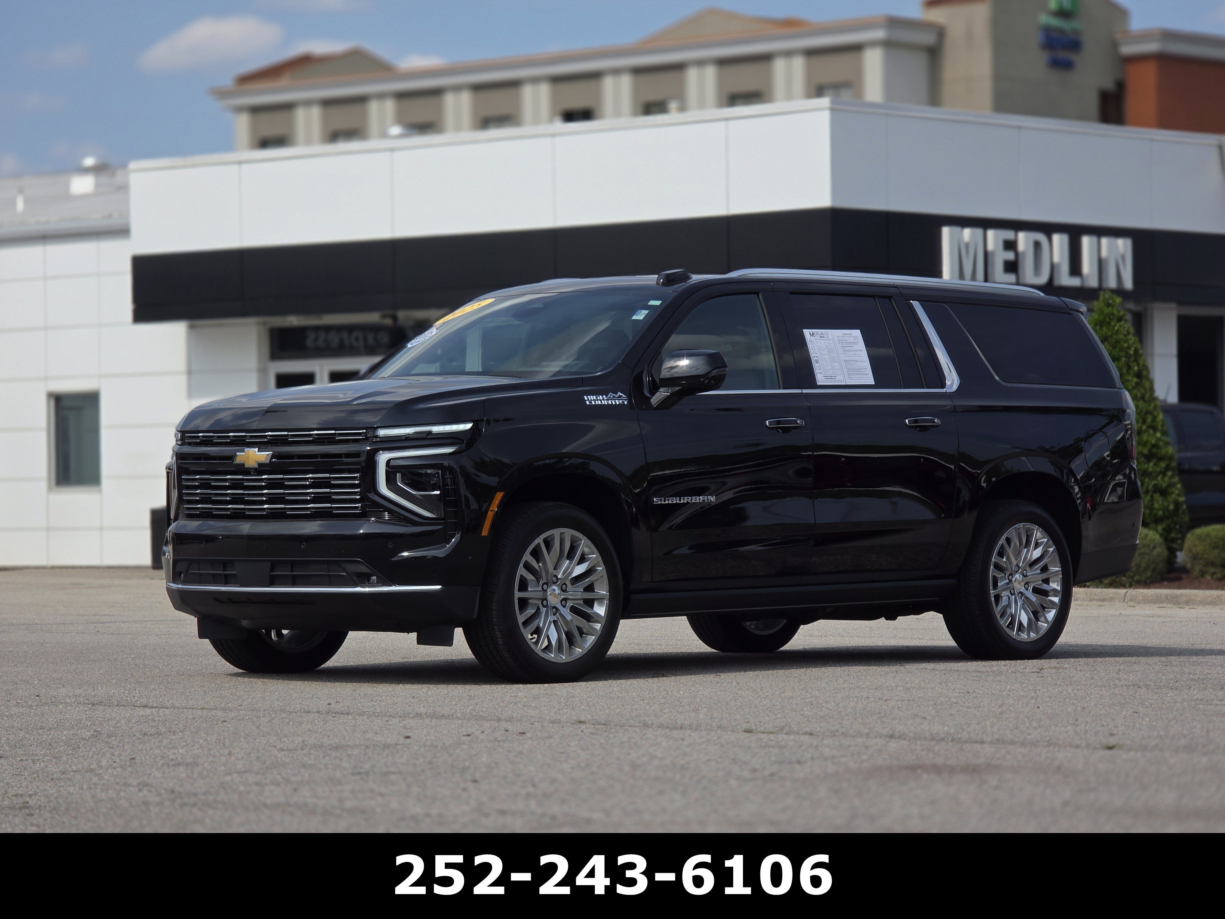 Used 2025 Black Chevrolet High Country image 3