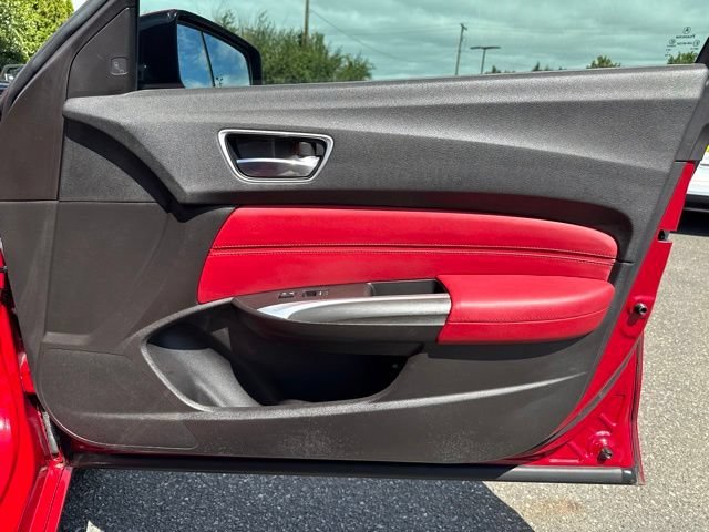 Used 2018 San Marino Red Acura 3.5L V6 image 11