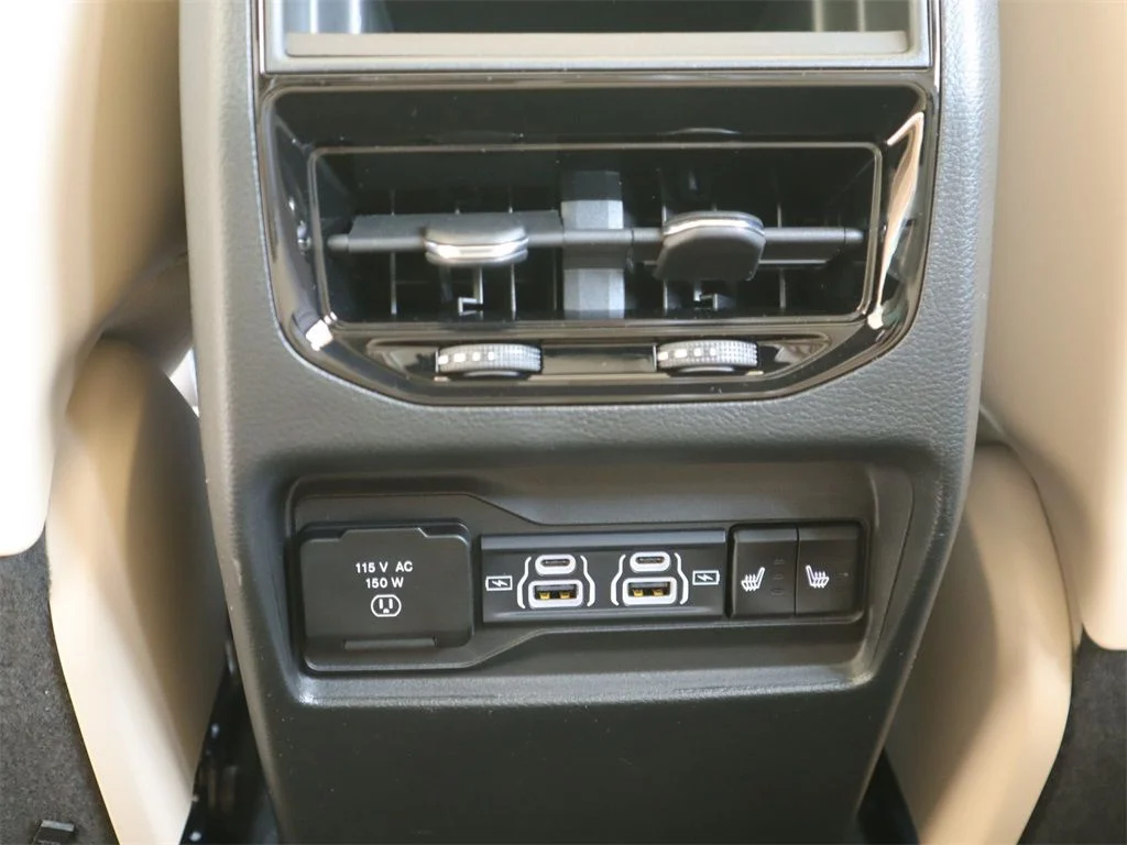 New 2023 Silver Jeep 4xe image 25