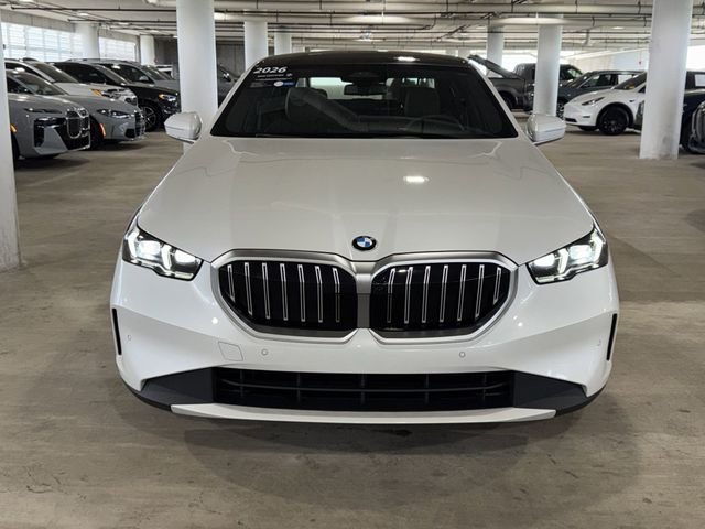 Certified Used 2026 Mineral White Metallic BMW 530i image 3