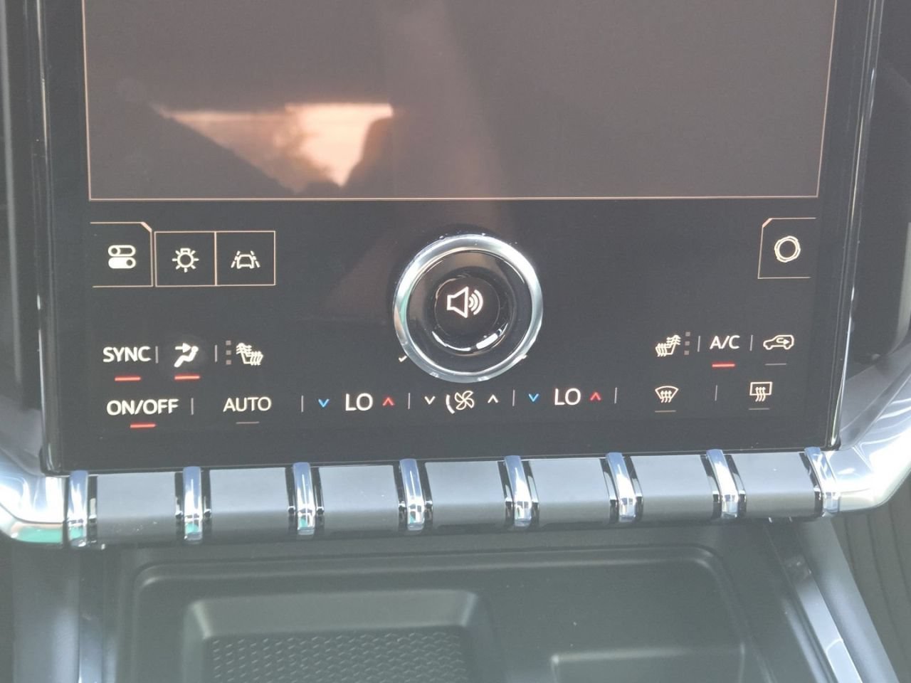 New 2026 Summit White GMC Elevation image 35