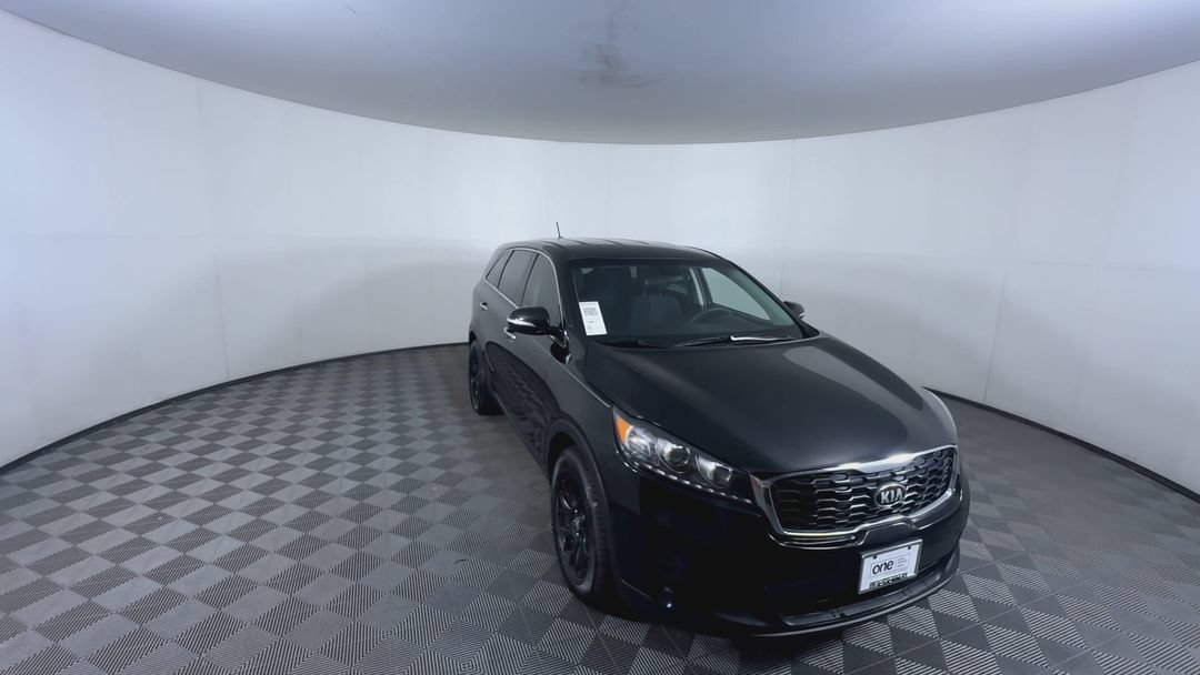 Used 2020 Kia Sorento L with VIN 5XYPG4A38LG657573 for sale in Aurora, CO
