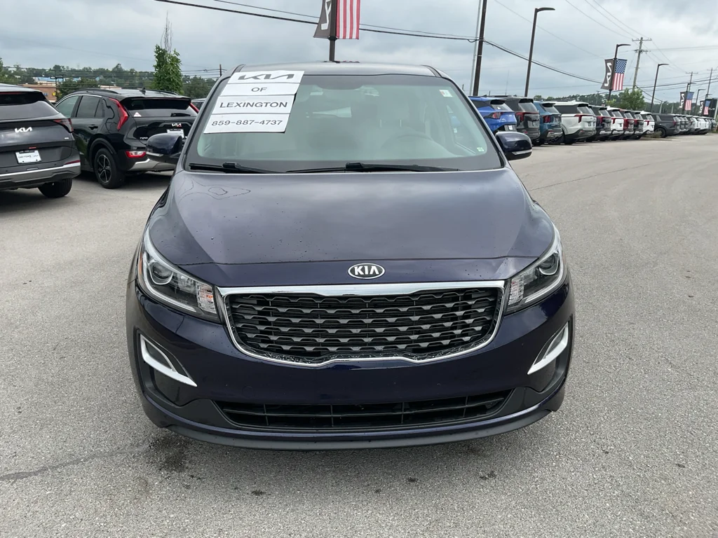 Used 2021 Celestial Blue Kia LX image 3