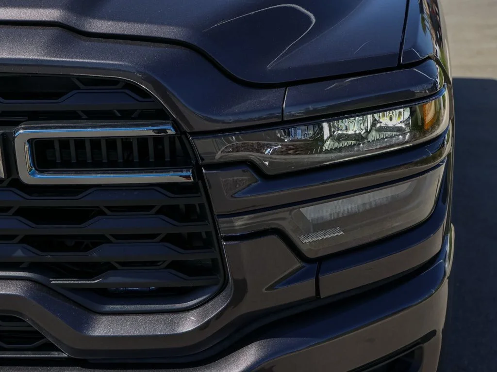 New 2026 Granite Crystal Metallic Clear-Coat Exterior Paint RAM Big Horn Sport Appearance image 10