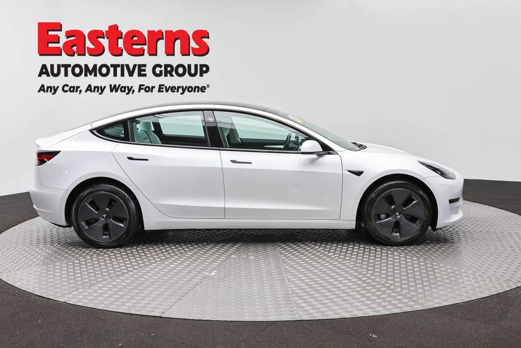 Used 2023 White Tesla Base image 4