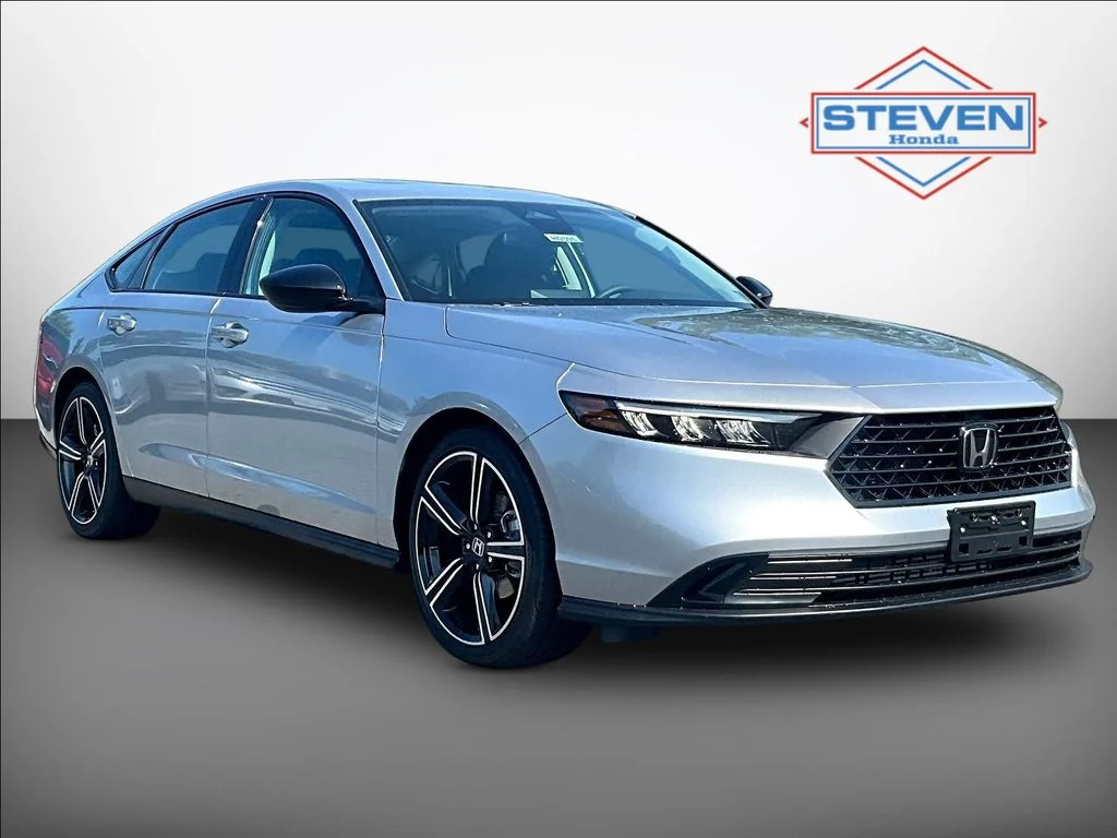 New 2026 Solar Silver Metallic Honda SE image 1