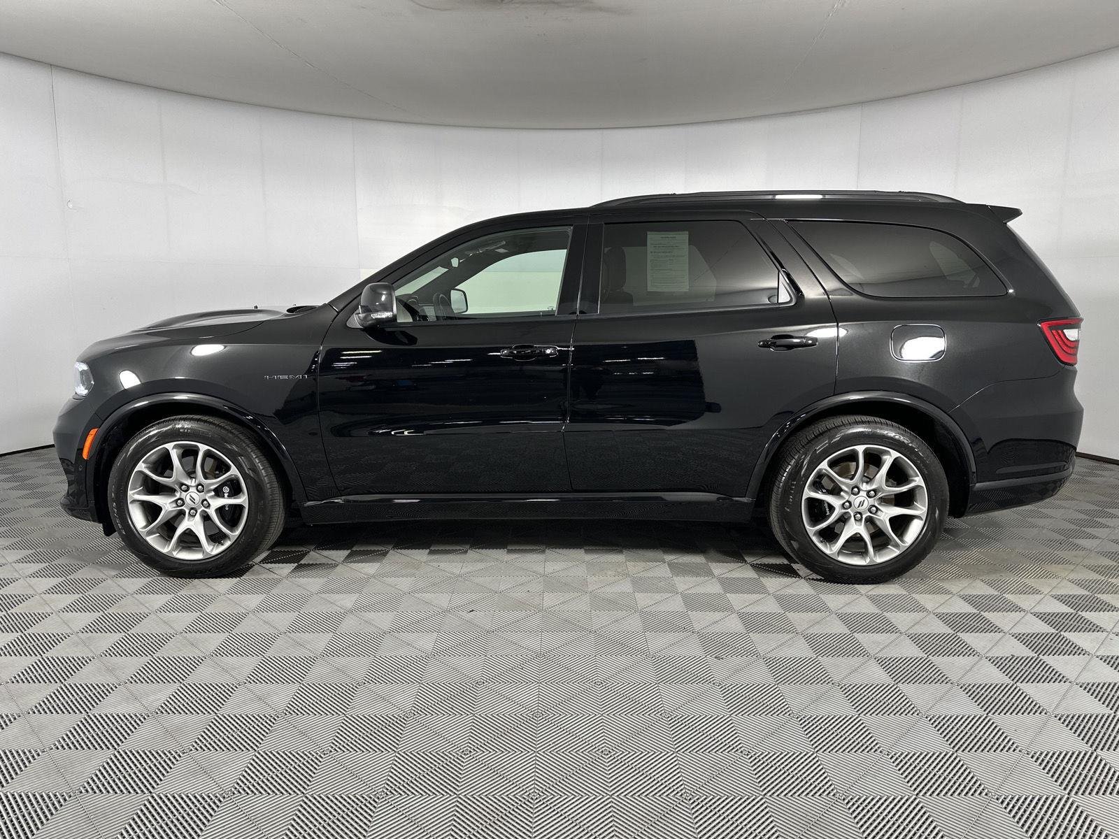 Used 2026 DB Black Clearcoat Dodge GT Premium HEMI V8 image 4