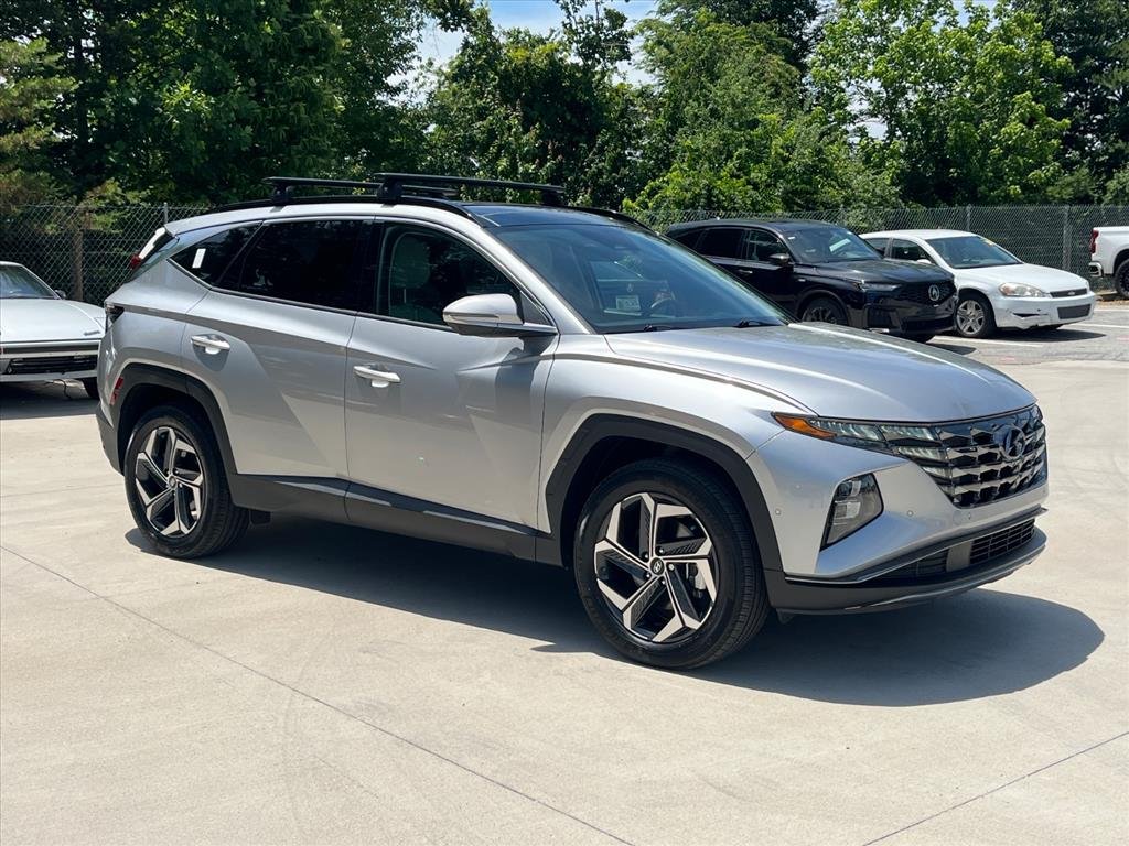 Used 2024 Shimmering Silver Metallic Hyundai Limited image 1