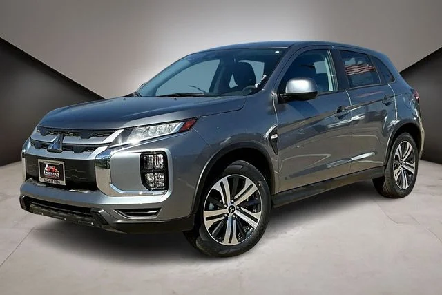 2026 Mitsubishi Outlander Sport 2.0 ES AWC CVT's photo
