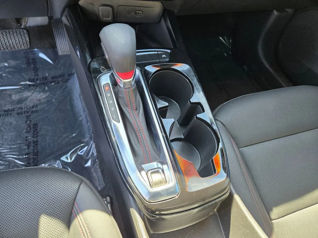 Used 2024 Summit White Chevrolet 2RS image 22