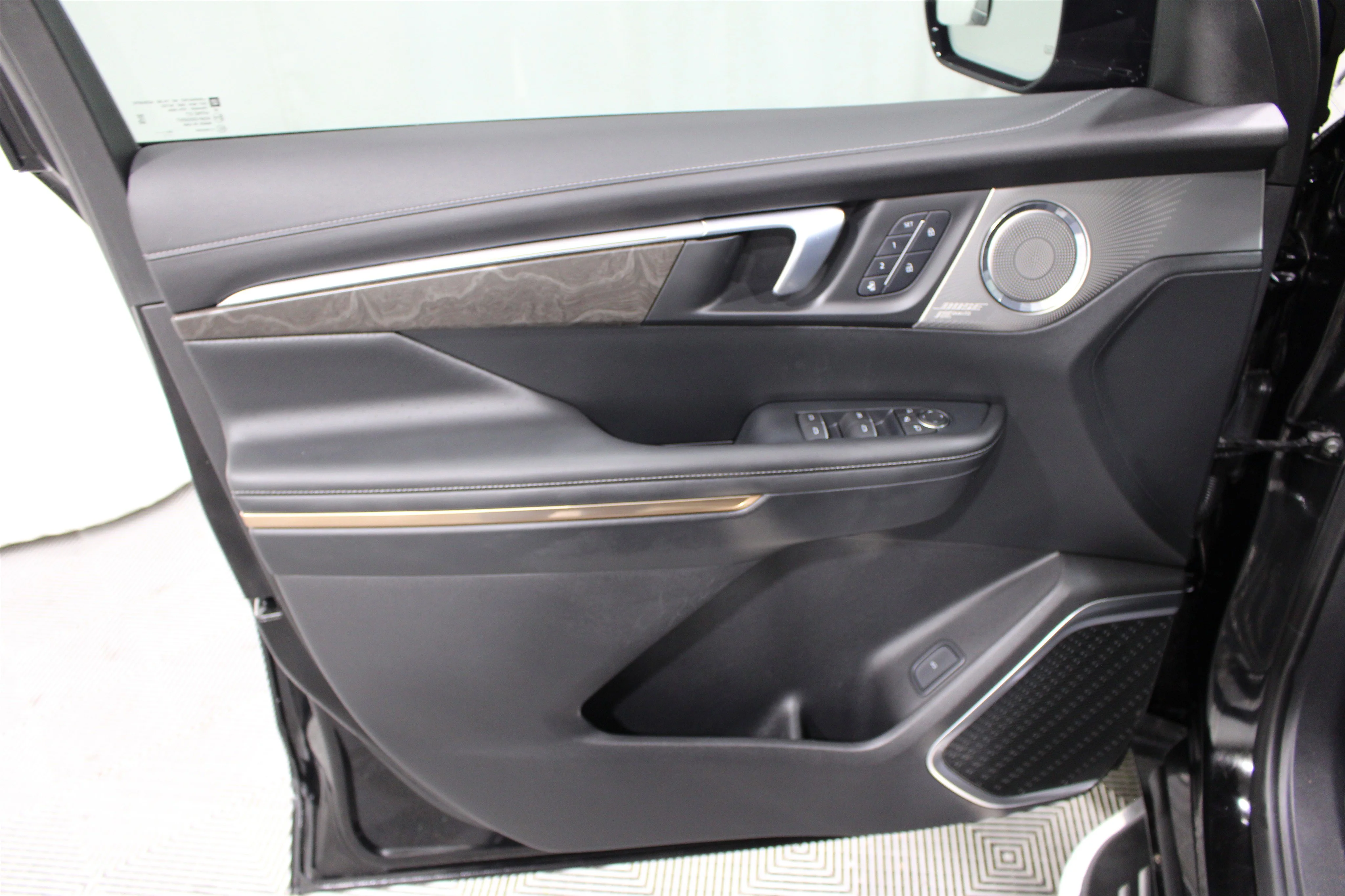 2025 Buick Enclave Avenir - Photo 6