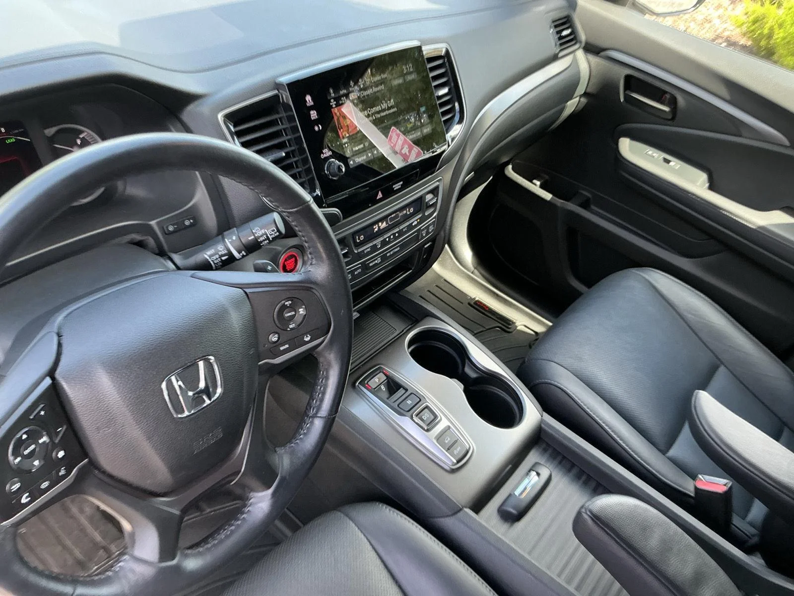 Used 2023 Sonic Gray Pearl Honda EX-L image 13