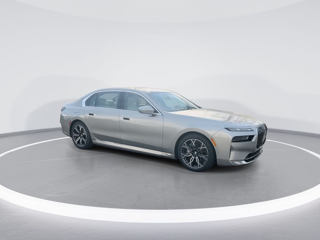 New 2026 Silver BMW xDrive60 image 2