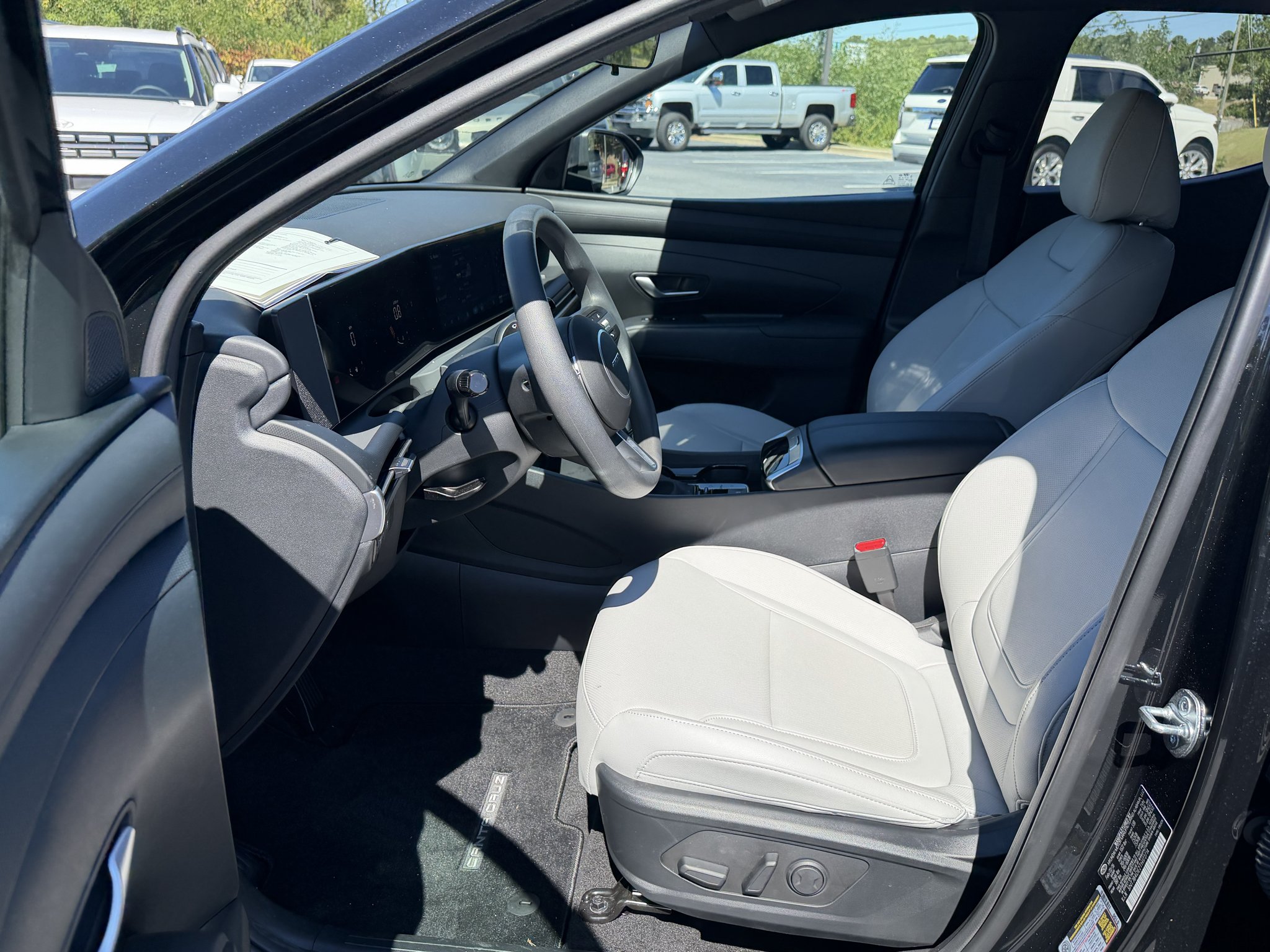 Certified Used 2026 Phantom Black Hyundai SEL image 11
