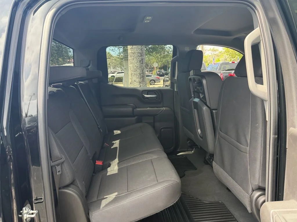Used 2025 Black Chevrolet Custom image 15