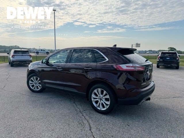 Used 2020 Burgundy Ford Titanium image 5