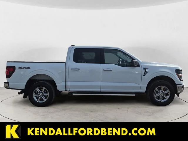 Certified Used 2025 Oxford White Ford XLT image 4