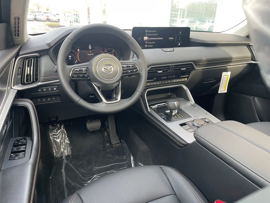 2026 Mazda CX-90 Premium Package - Photo 24