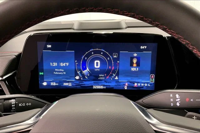 Used 2025 Black Chevrolet RST image 27