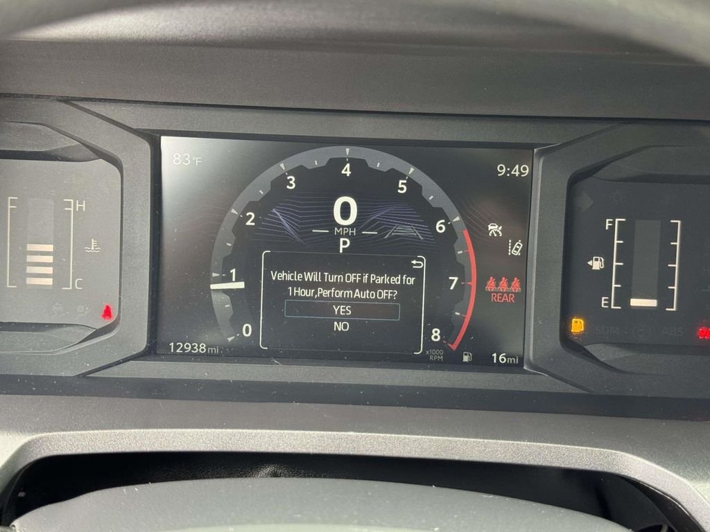 Used 2025  Toyota SR5 image 13