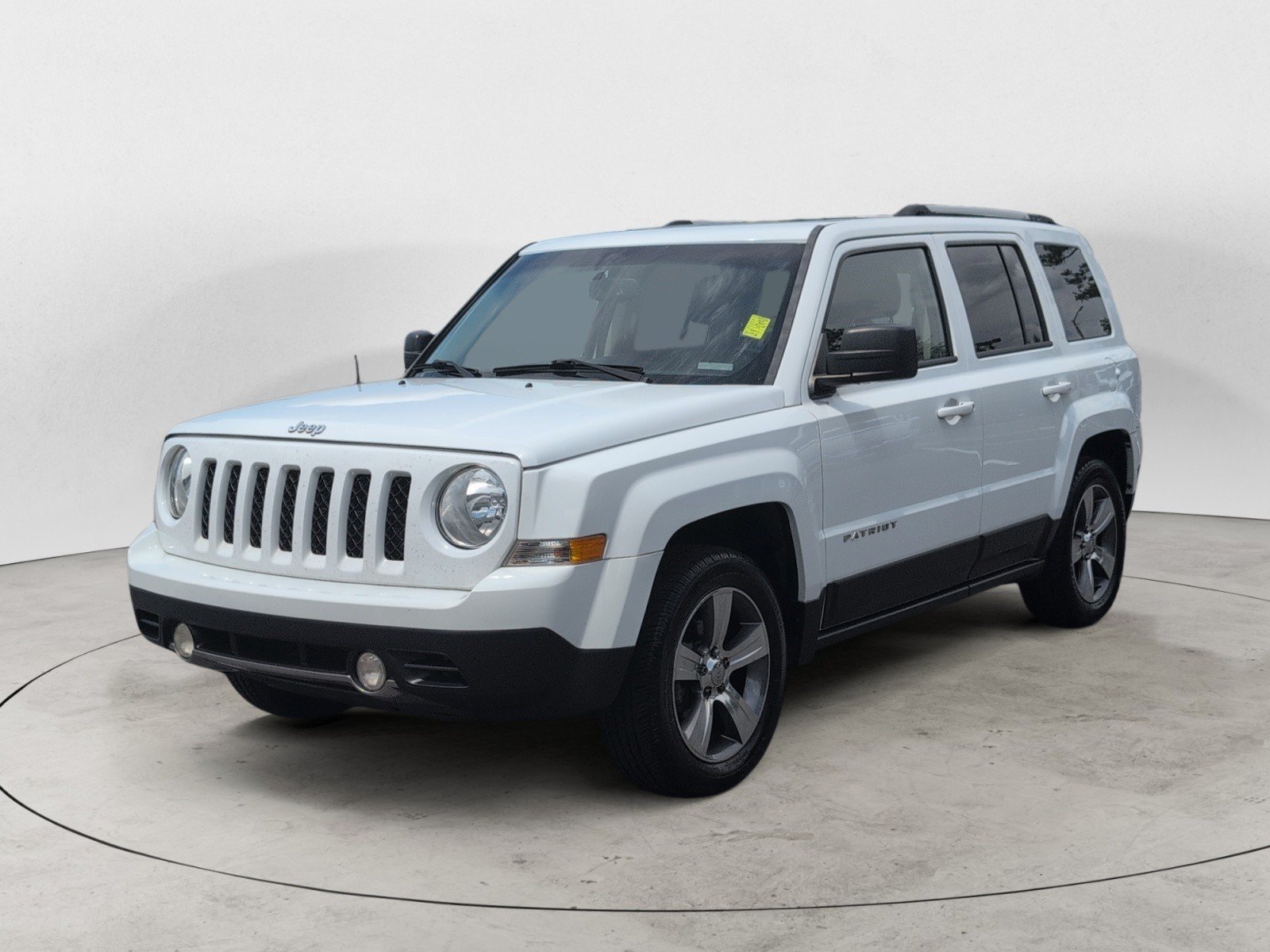 Used 2016 Bright White Clearcoat Jeep High Altitude Edition image 6