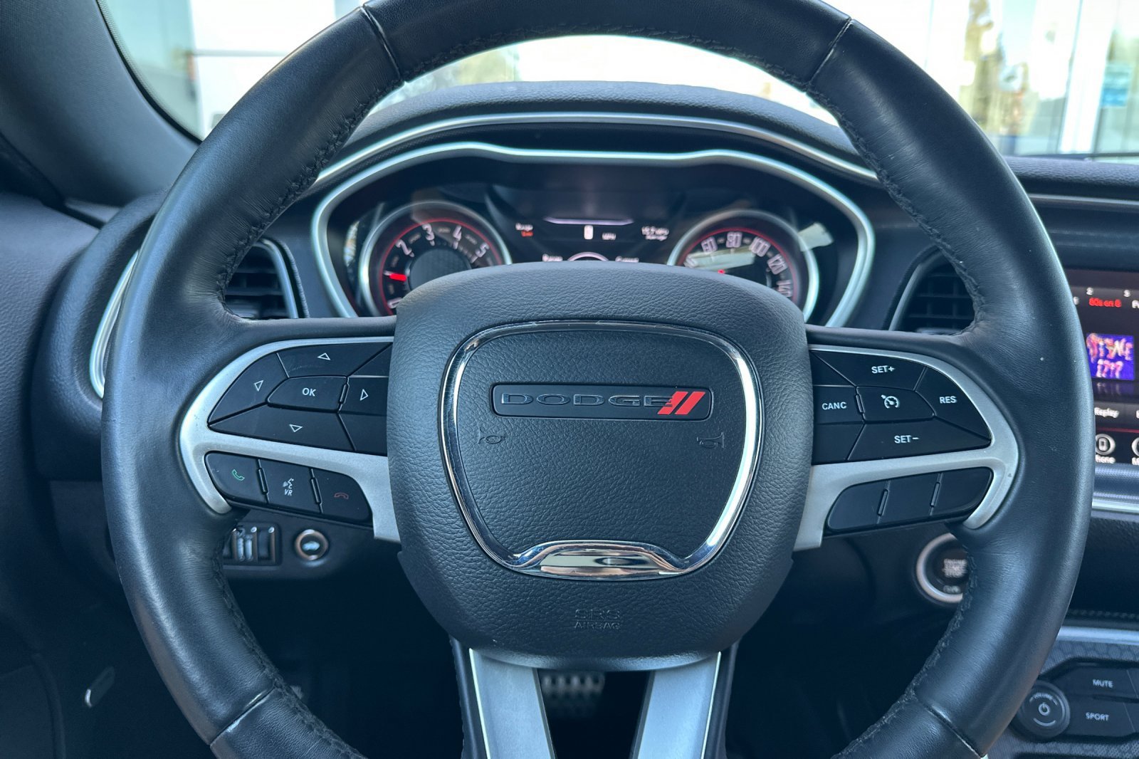 Used 2018 Destroyer Gray Clearcoat Dodge SXT Plus image 22