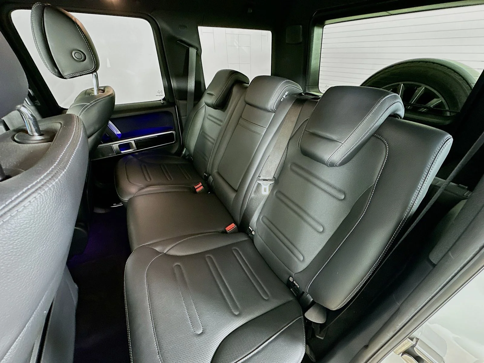 Used 2019 White Mercedes-Benz  image 35