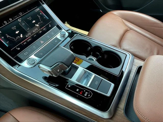 Used 2025  Audi 55 Premium image 20