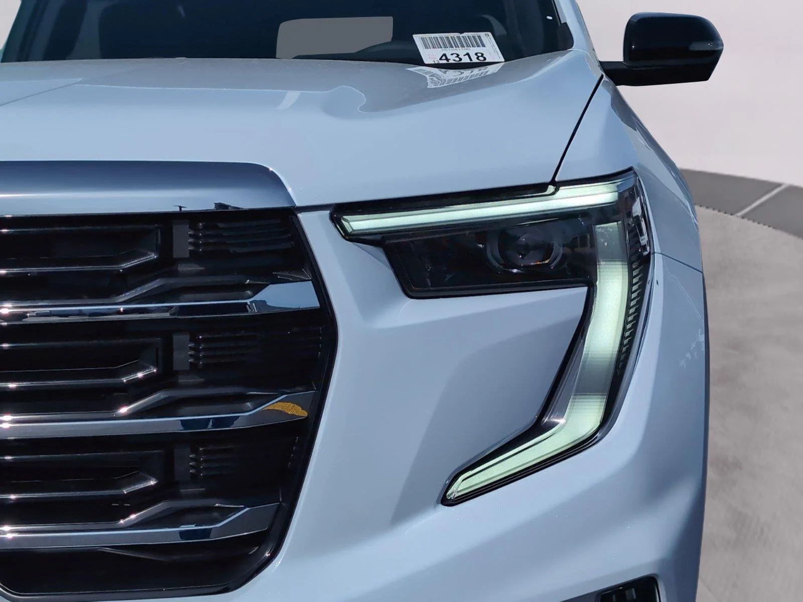 New 2026 Glacier White Tricoat GMC Elevation image 11