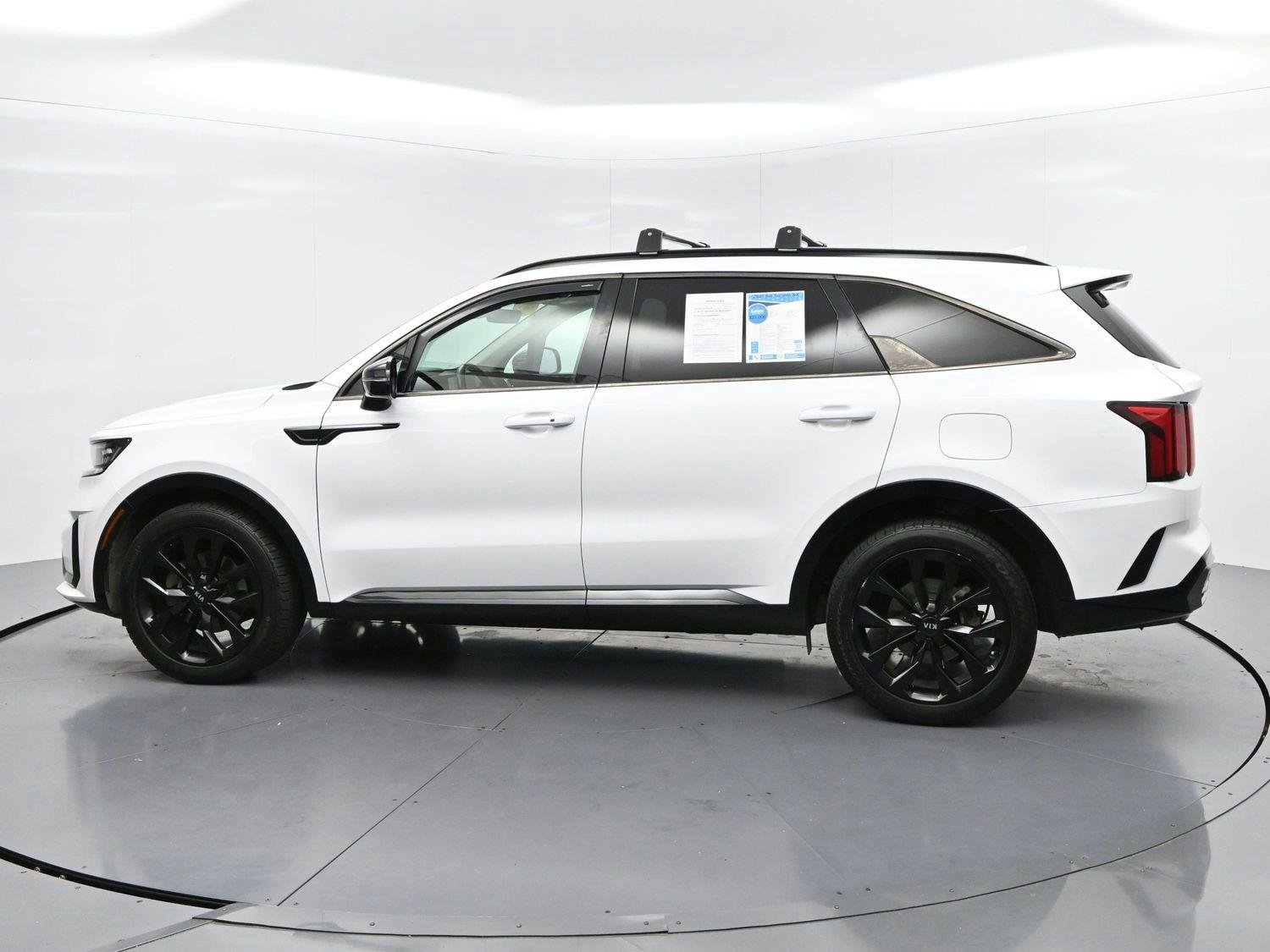 Used 2021 Glacial White Pearl Kia SX image 4