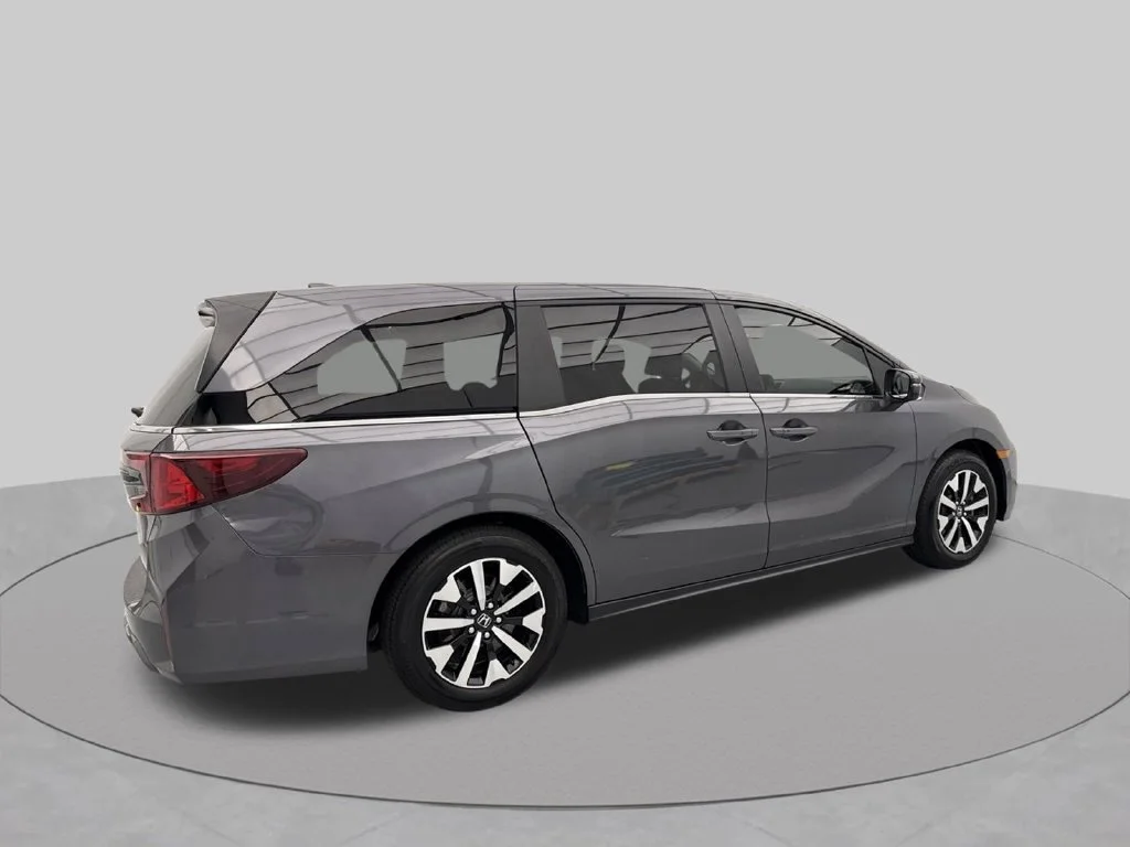 2025 Honda Odyssey EX-L Minivan Slide 12