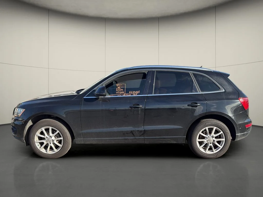 Used 2011  Audi 2.0T Premium image 4