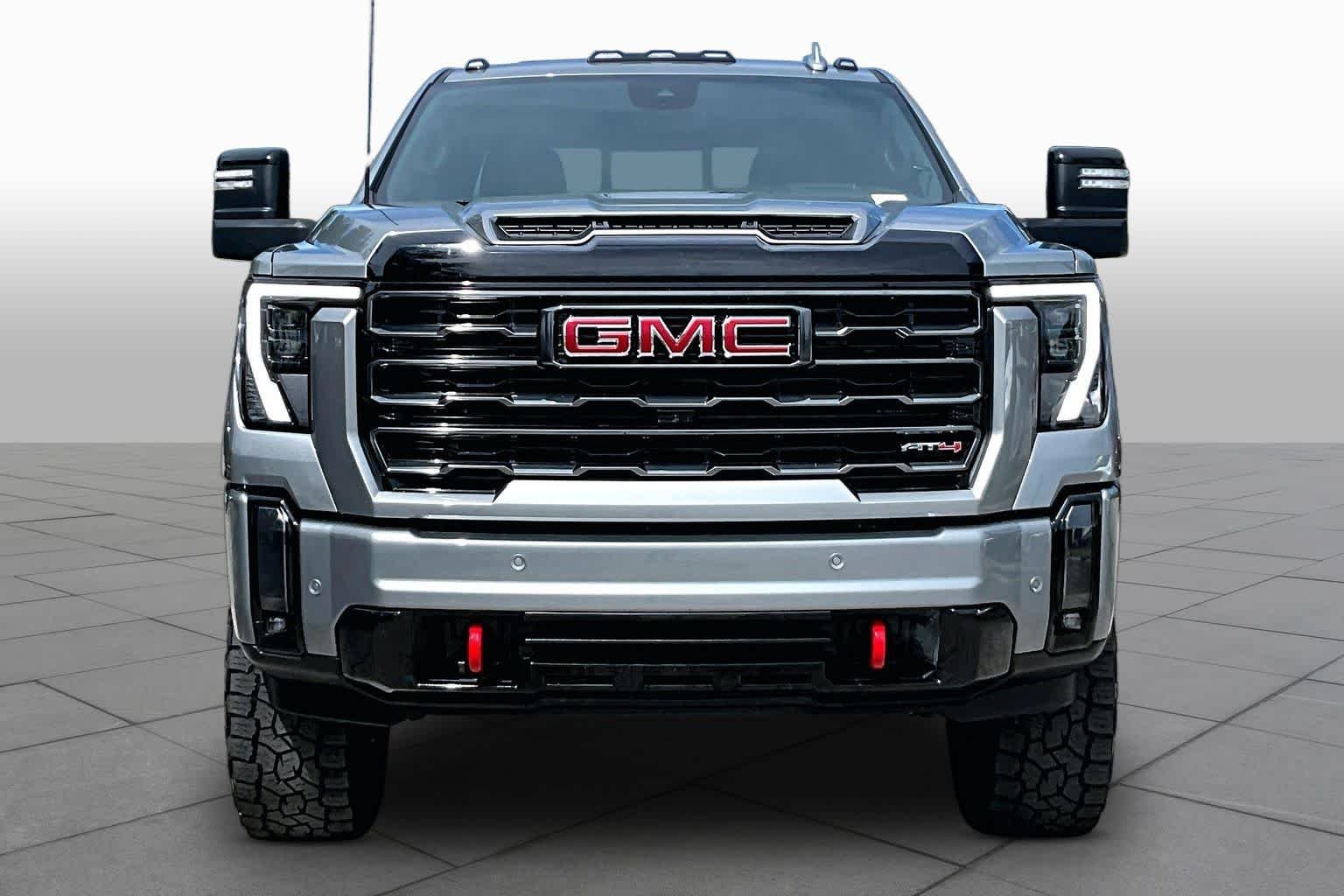 Used 2024 Sterling Metallic GMC AT4 image 4