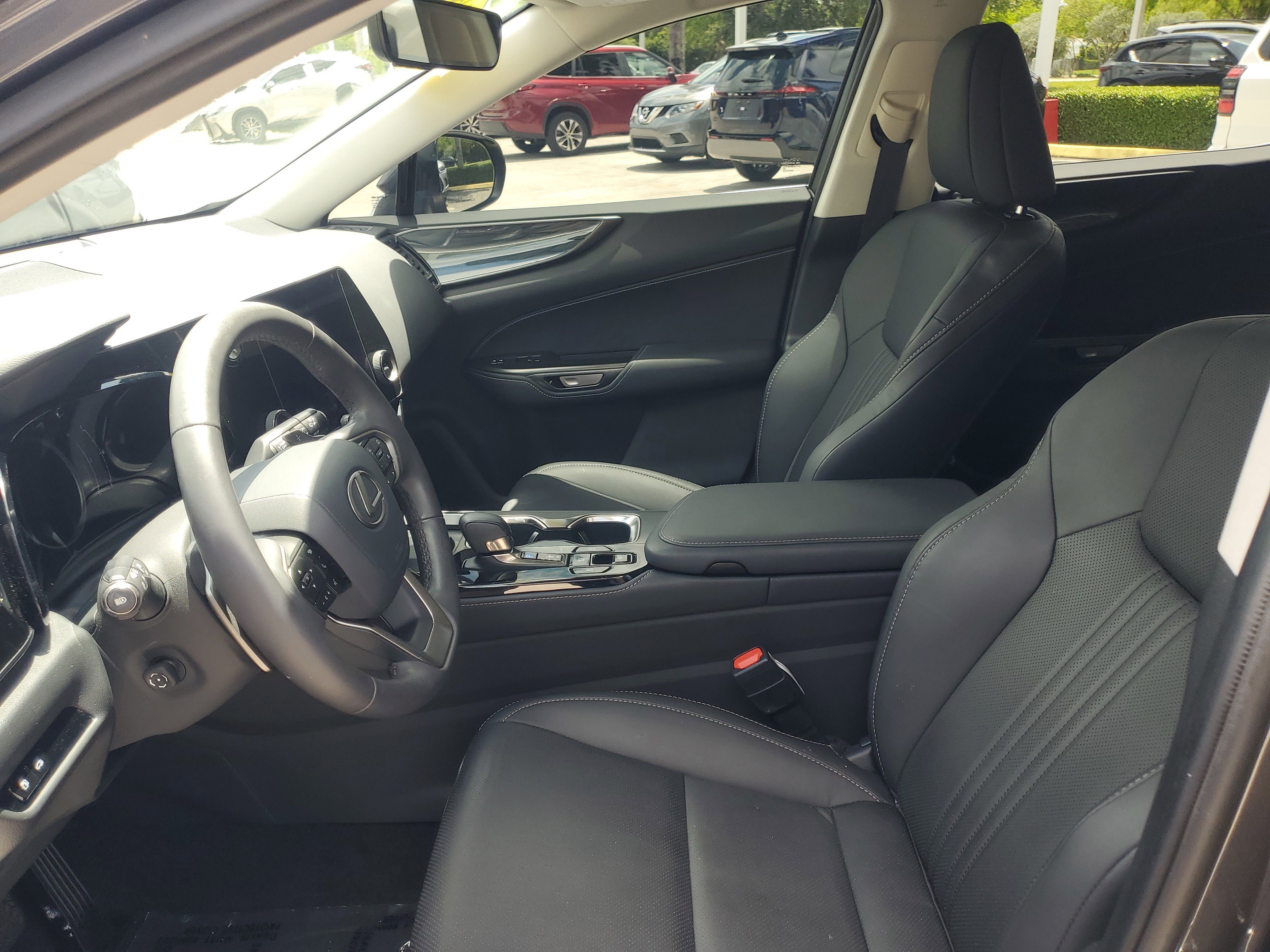 Used 2025 Gray Lexus NX 250 Premium image 15