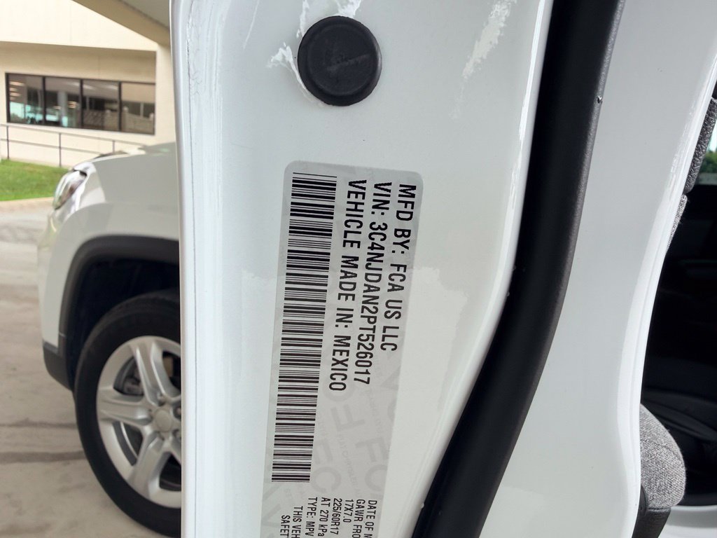 Used 2023 White Jeep Sport image 38
