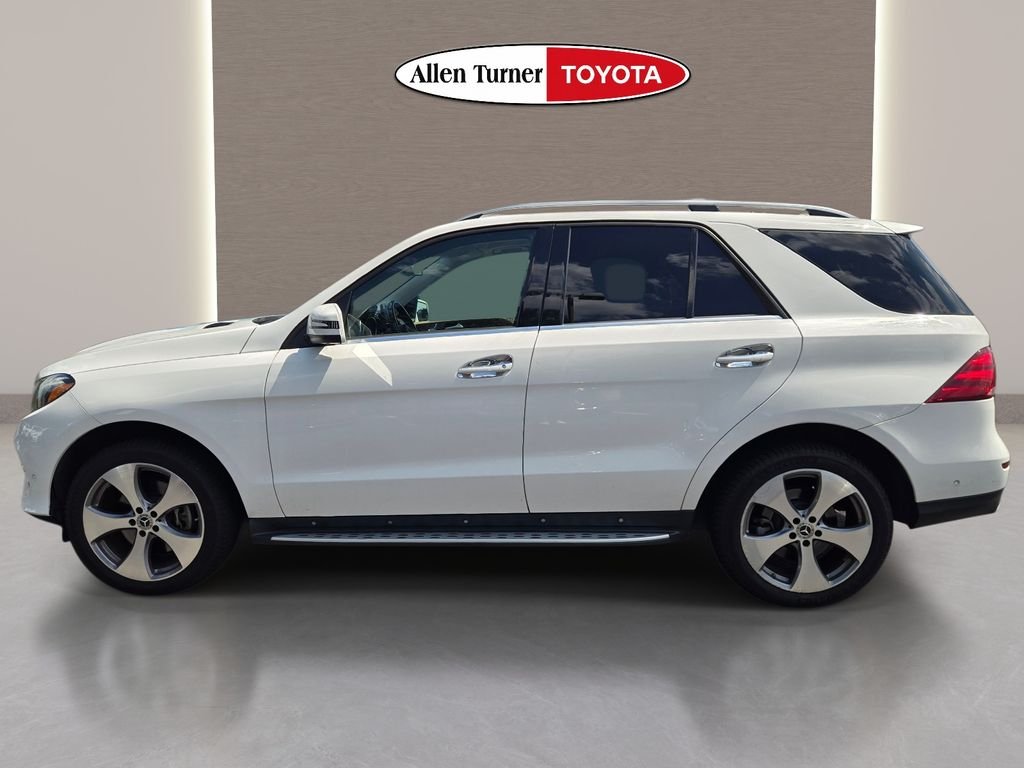 Used 2019 White Mercedes-Benz GLE 400 image 10